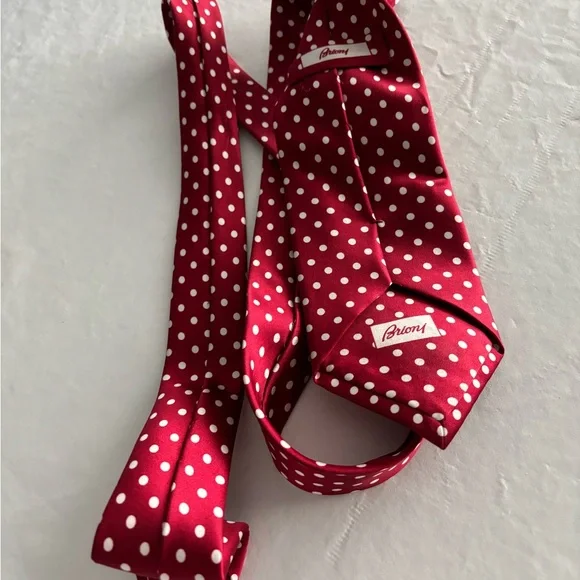Brioni silk  Tie - Red with White Polka Dots - Picture 3 of 3